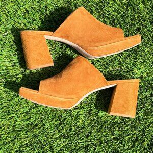 Reformation Mia Platform Heel  - Sandal Size 8.5 in Honey Suede